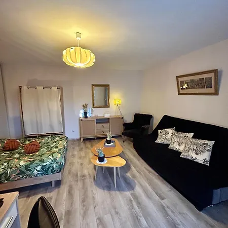 De 50 M2 Daire Chaumont (Haute-Marne)